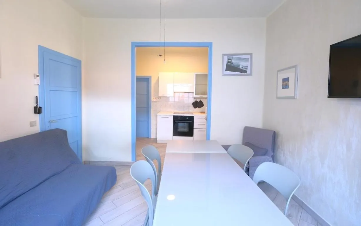 Casa Rossa Tre Camere In Centro Lido di Jesolo 0*,  Italien